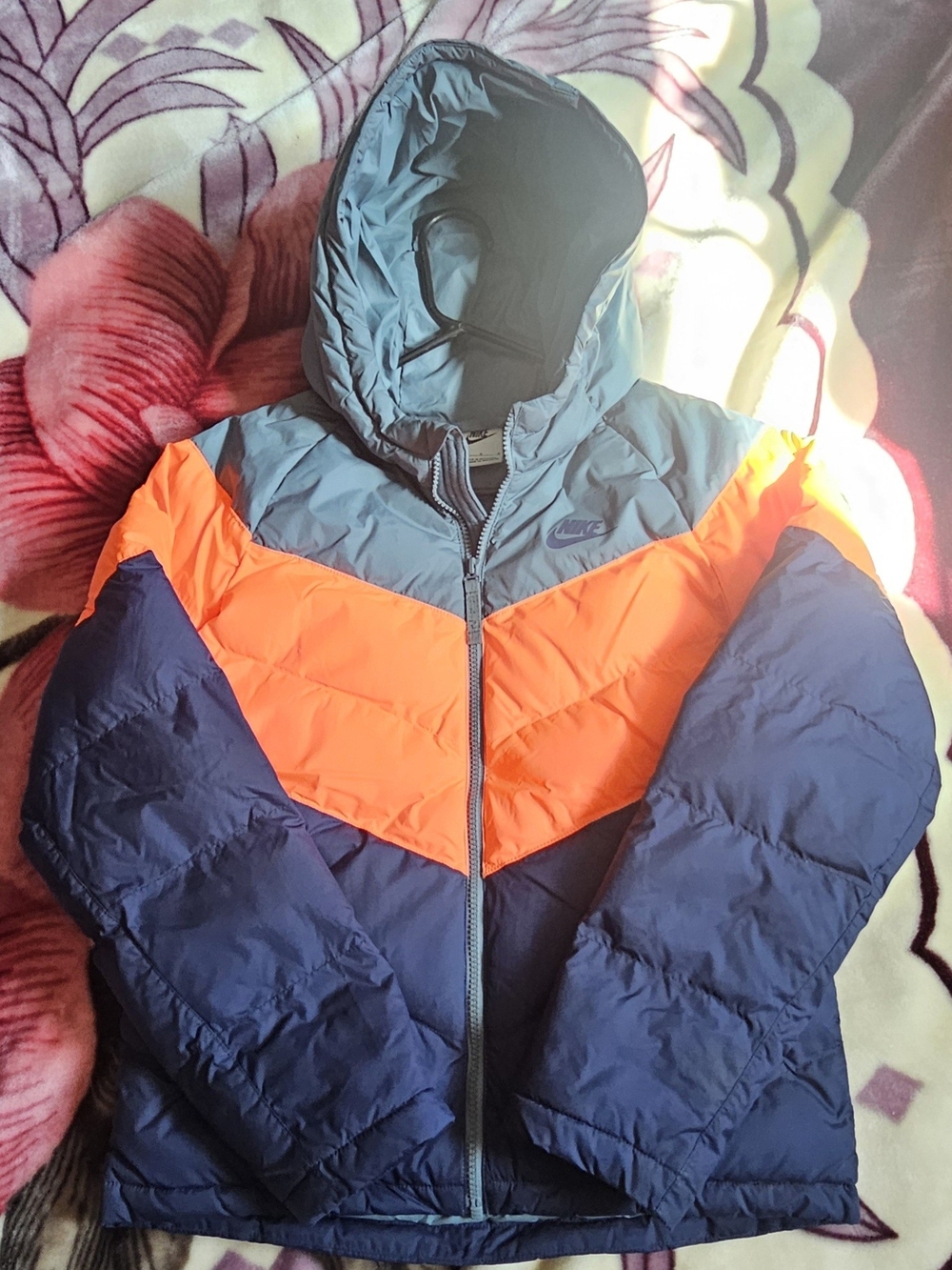 Nike Boys' Hooded Puffer Jacket in Navy, Gray & Bright Orange